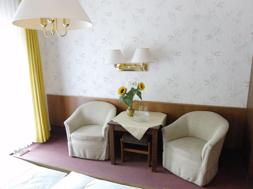 Hotel Olympia バート・オルプ 部屋 写真